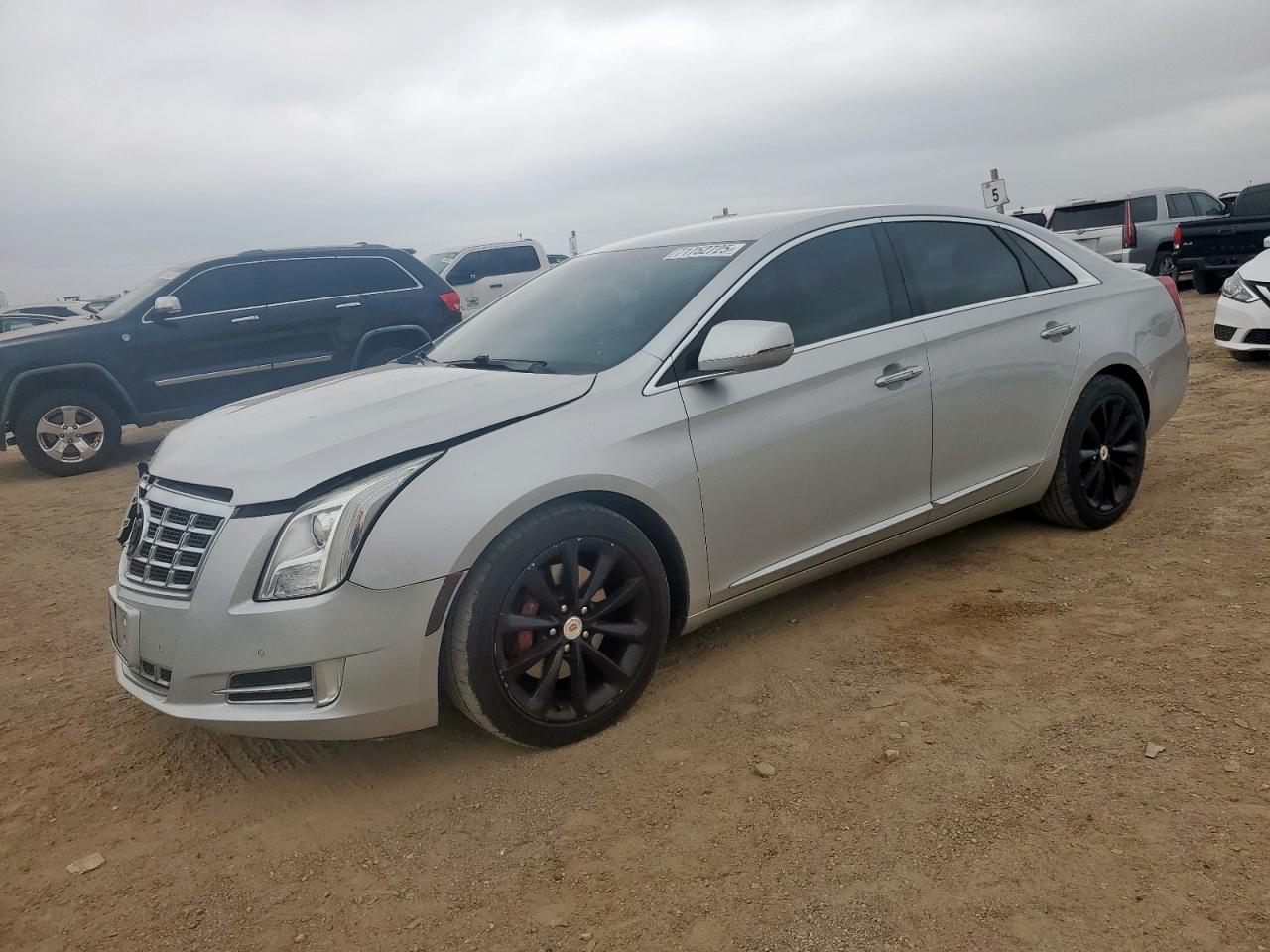 CADILLAC XTS LUXURY COLLECTION