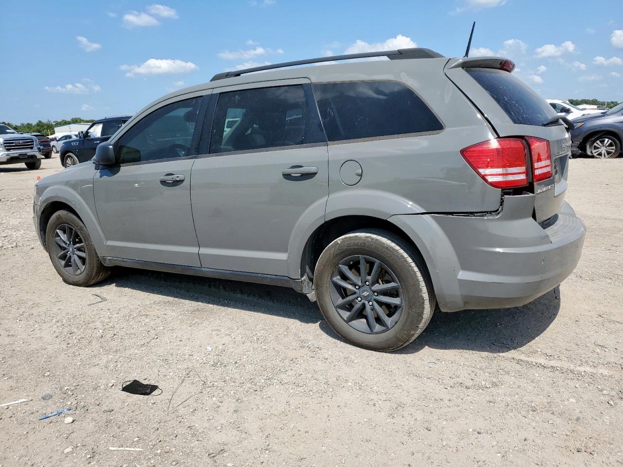 DODGE JOURNEY SE