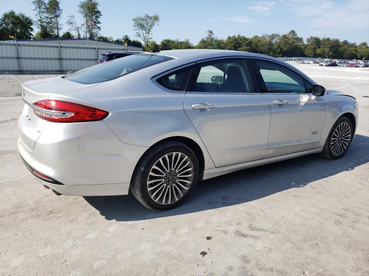 FORD FUSION SE PHEV