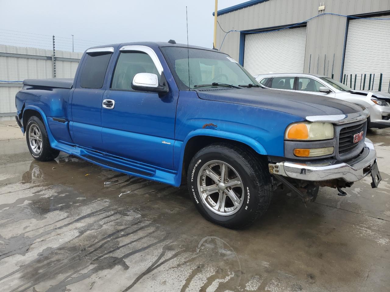 Lot #3298289037 2004 GMC NEW SIERRA