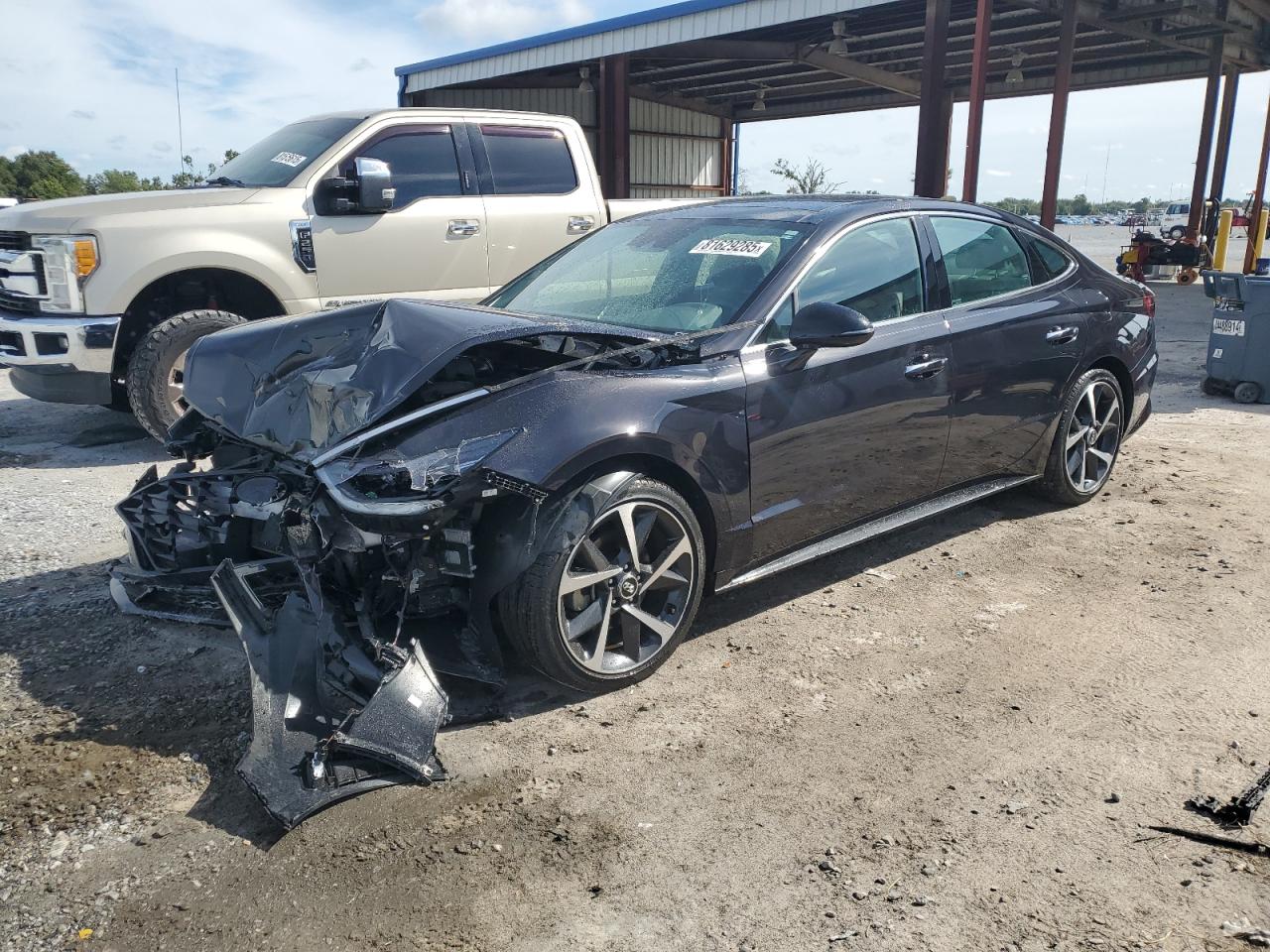 HYUNDAI SONATA SEL PLUS