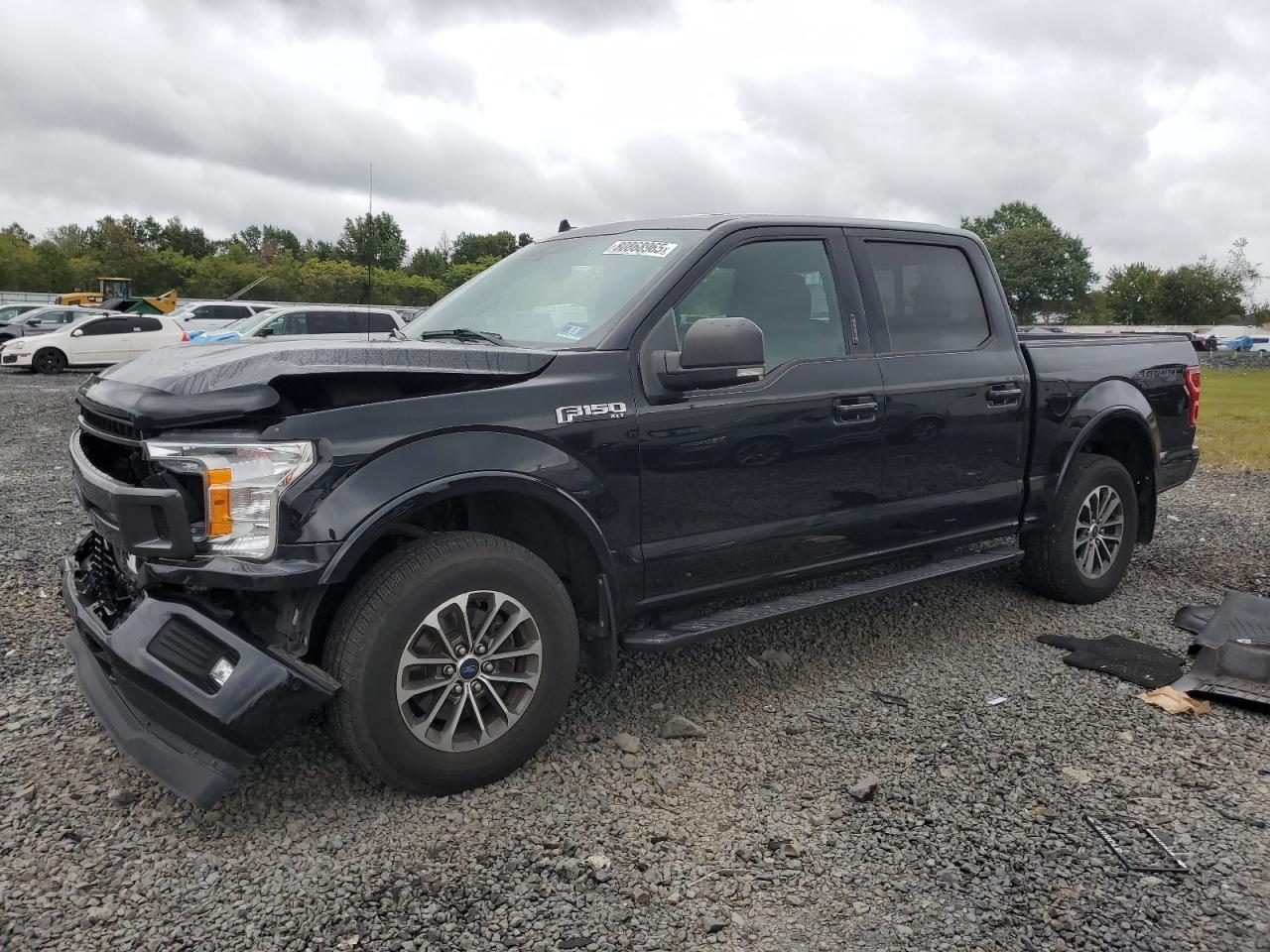FORD F-150 SUPERCREW