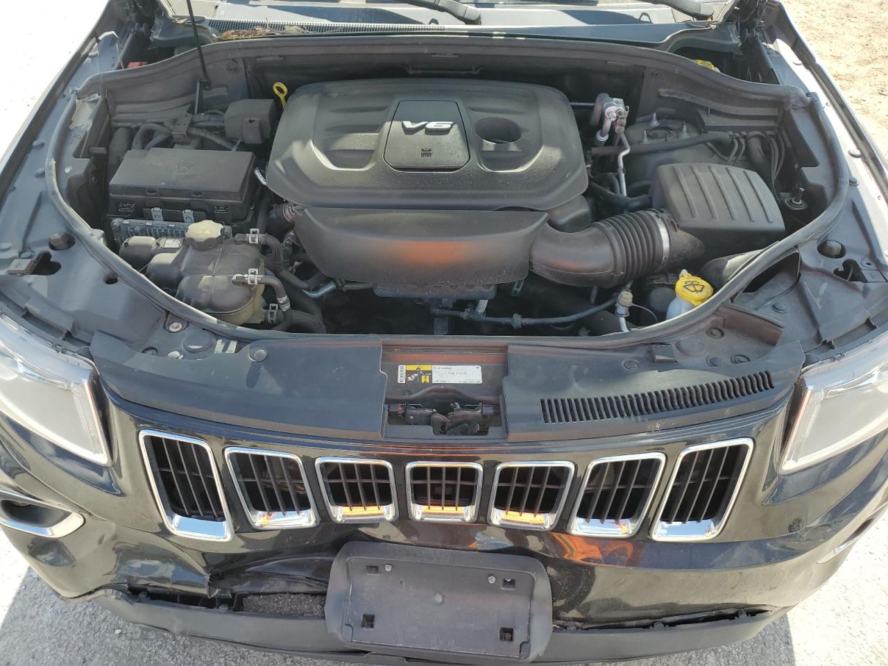 JEEP GRAND CHEROKEE LAREDO