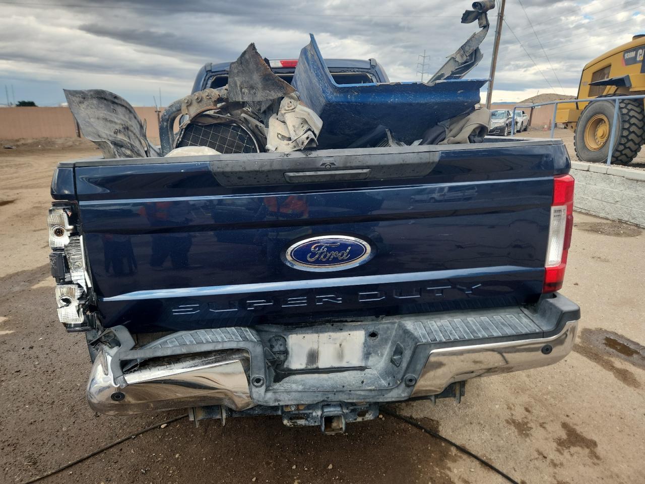 FORD F-250 SUPER DUTY