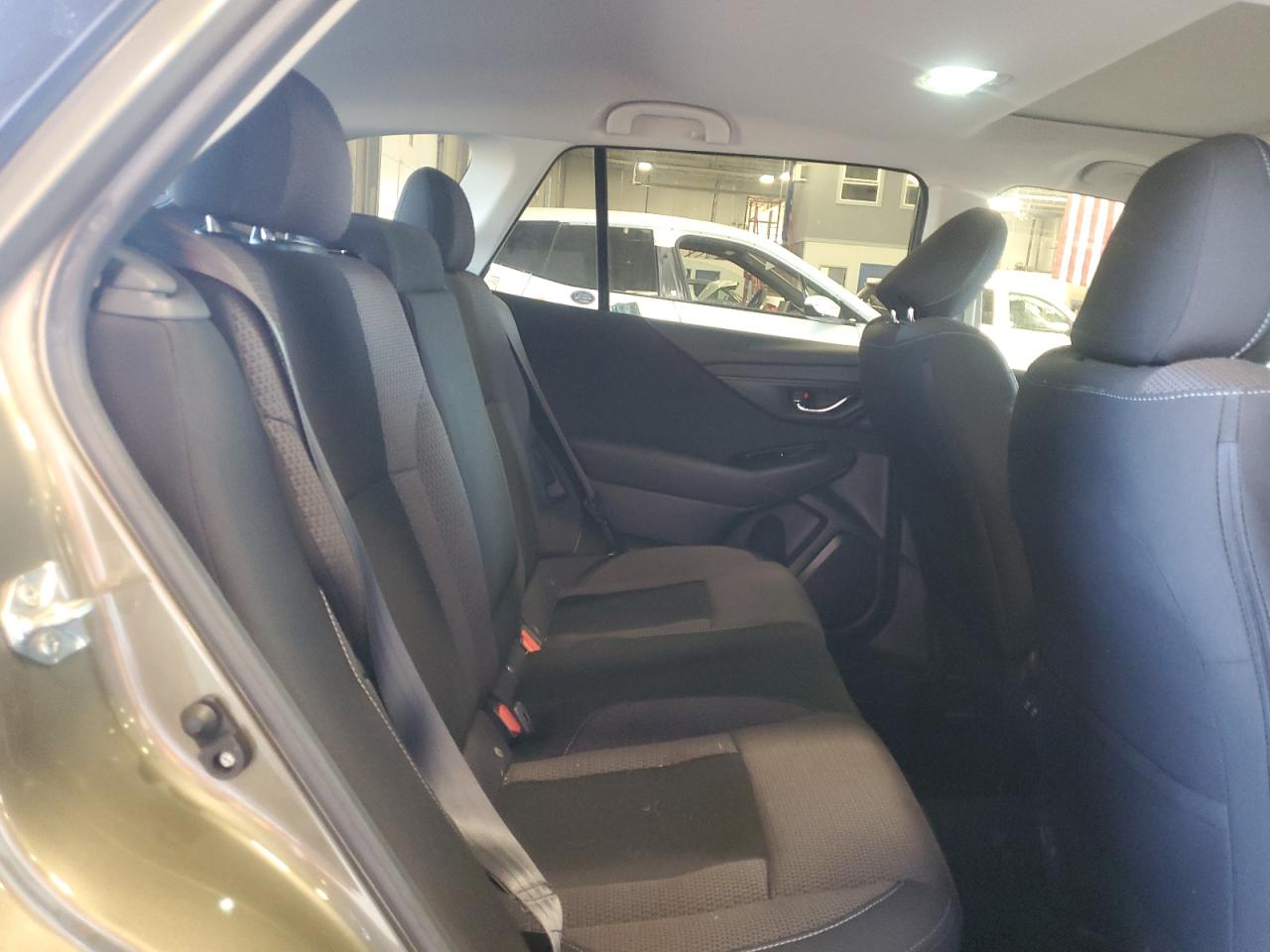 SUBARU OUTBACK PREMIUM