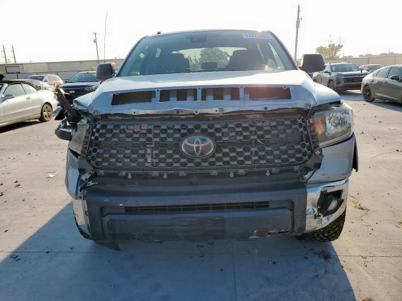 2018 TOYOTA TUNDRA CREWMAX SR5 5TFEM5F10JX128075