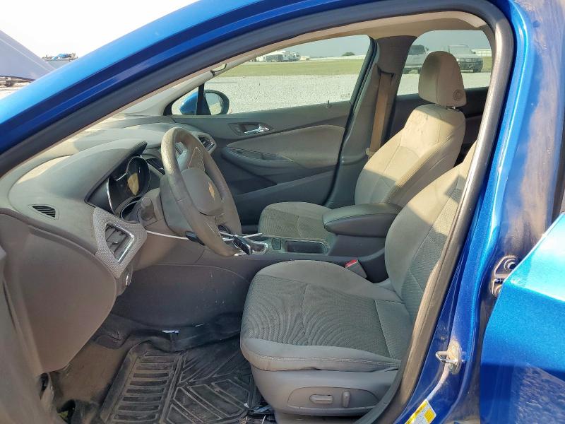 2018 CHEVROLET CRUZE LT 1G1BE5SM7J7240946