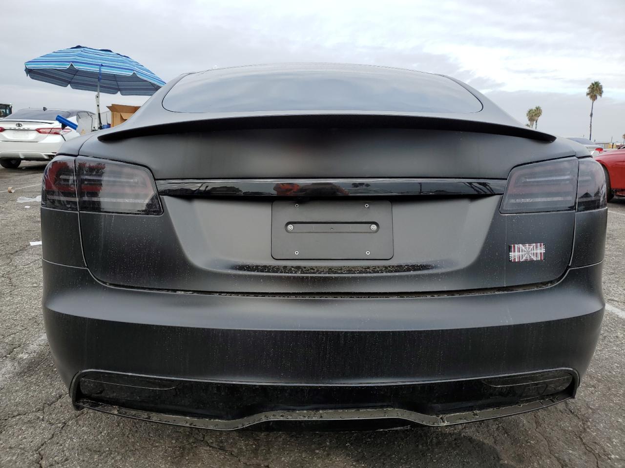 TESLA MODEL S