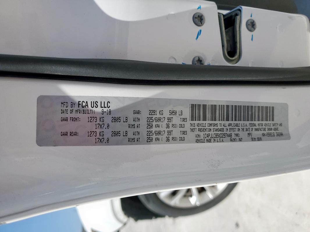 2019 JEEP CHEROKEE LATITUDE 1C4PJLCB5KD297448