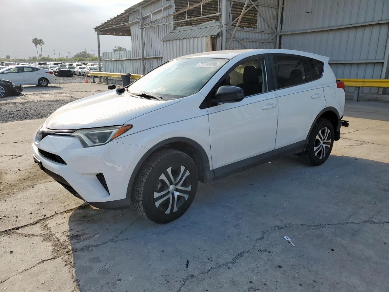TOYOTA RAV4 LE