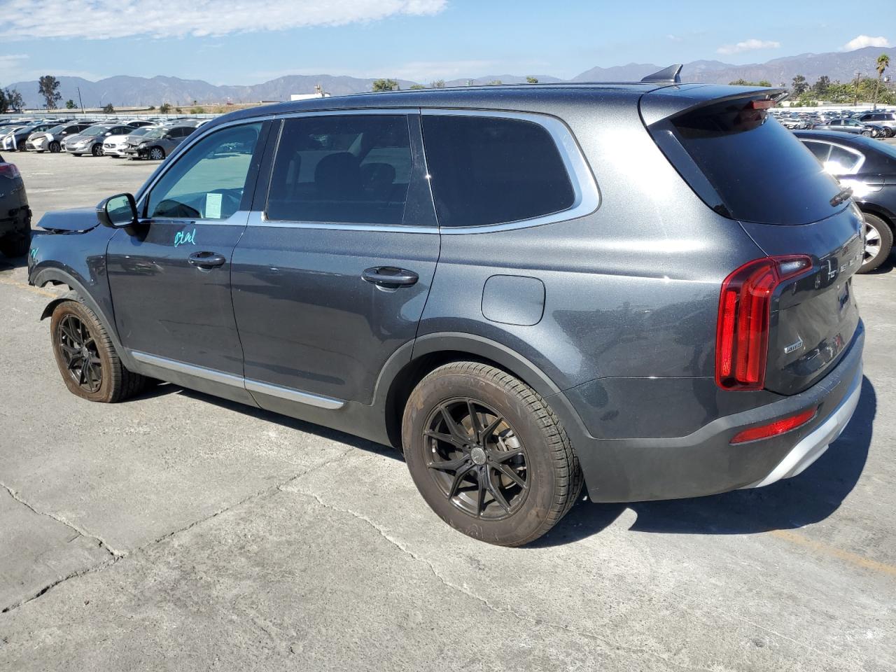 KIA TELLURIDE LX