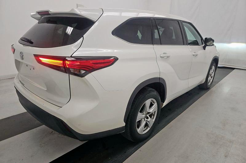 2021 TOYOTA HIGHLANDER 5TDCZRAH6MS038489