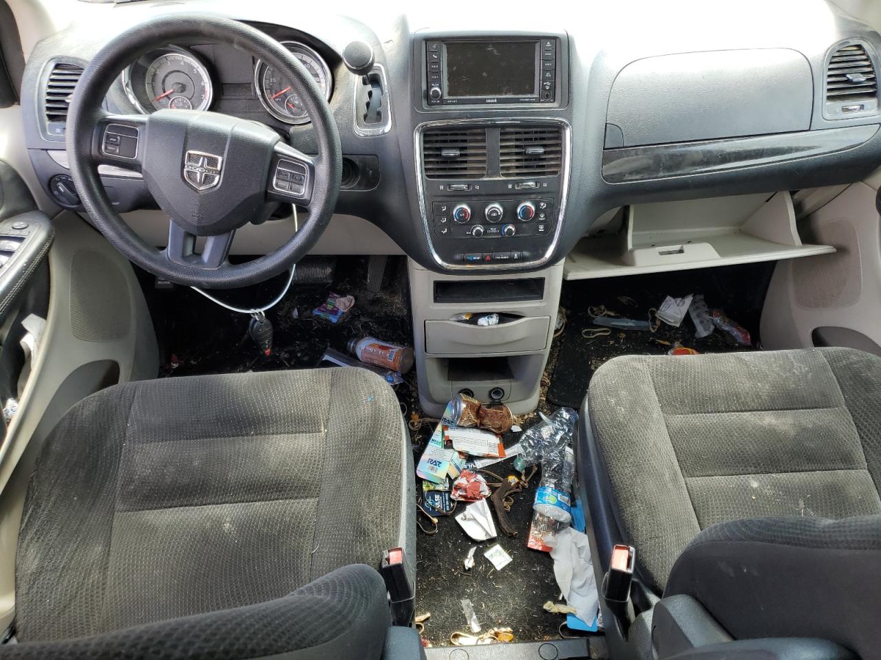 DODGE GRAND CARAVAN SE