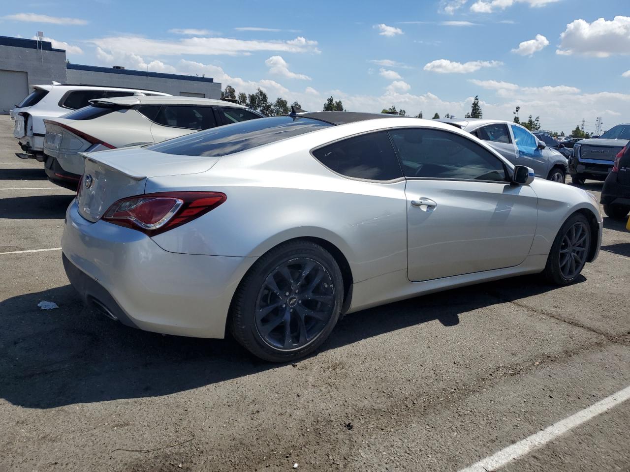 HYUNDAI GENESIS 2.0T