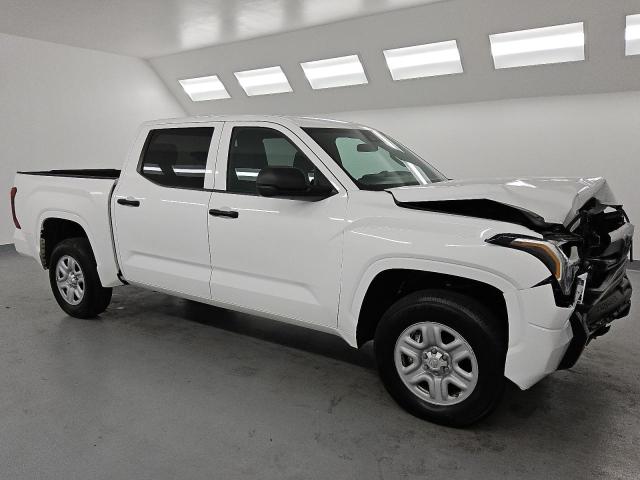 2025 TOYOTA TUNDRA CREWMAX SR 5TFKB5DB3SX300878