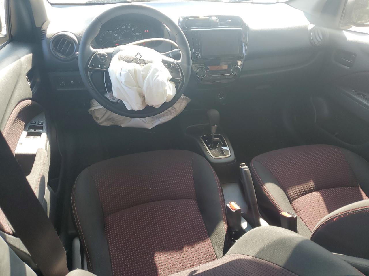 MITSUBISHI MIRAGE G4 ES