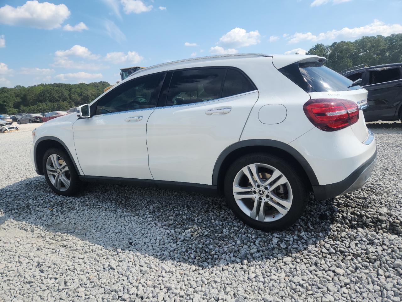 MERCEDES-BENZ GLA-CLASS 250