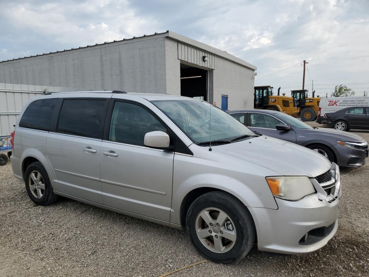 DODGE GRAND CARAVAN CREW