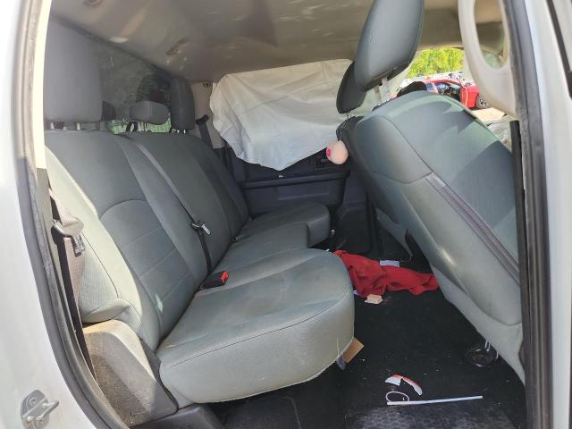 2016 RAM 1500 ST 3C6RR6KT9GG363966