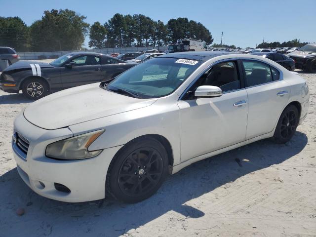 NISSAN MAXIMA S