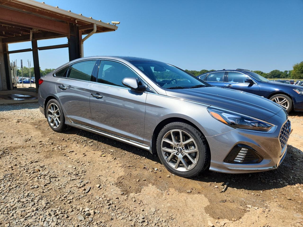 HYUNDAI SONATA SPORT