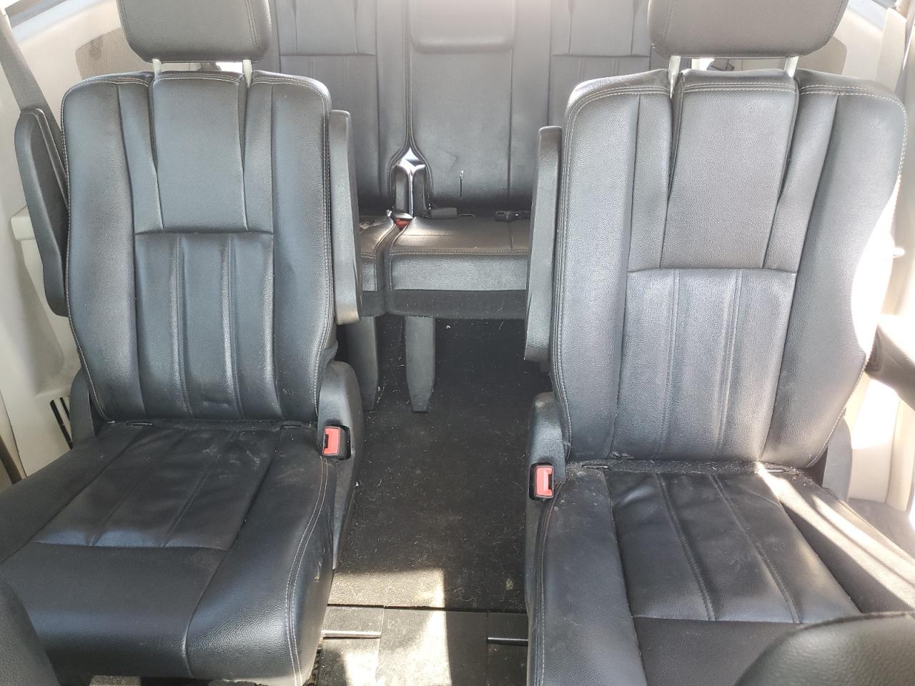 CHRYSLER TOWN & COUNTRY TOURING