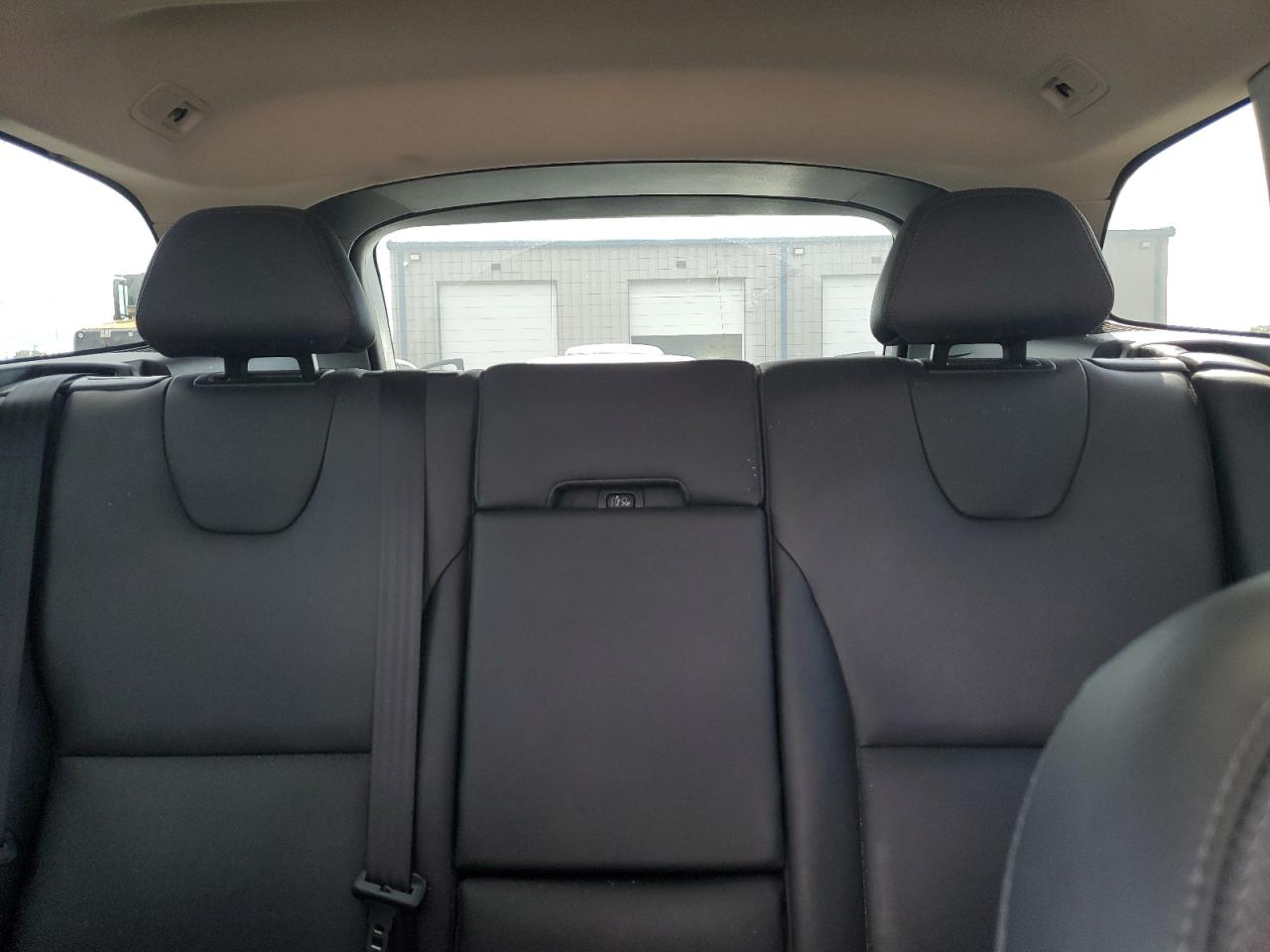 VOLVO XC60 T6 PLATINUM