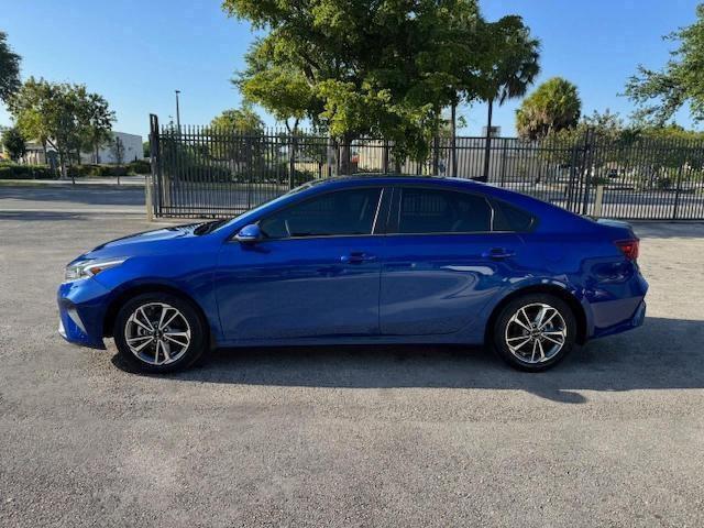 2022 KIA FORTE FE #3240752192