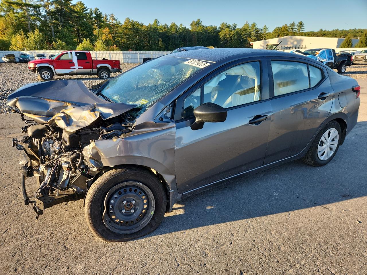 NISSAN VERSA S