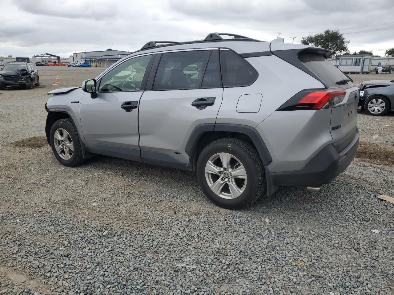 TOYOTA RAV4 XLE