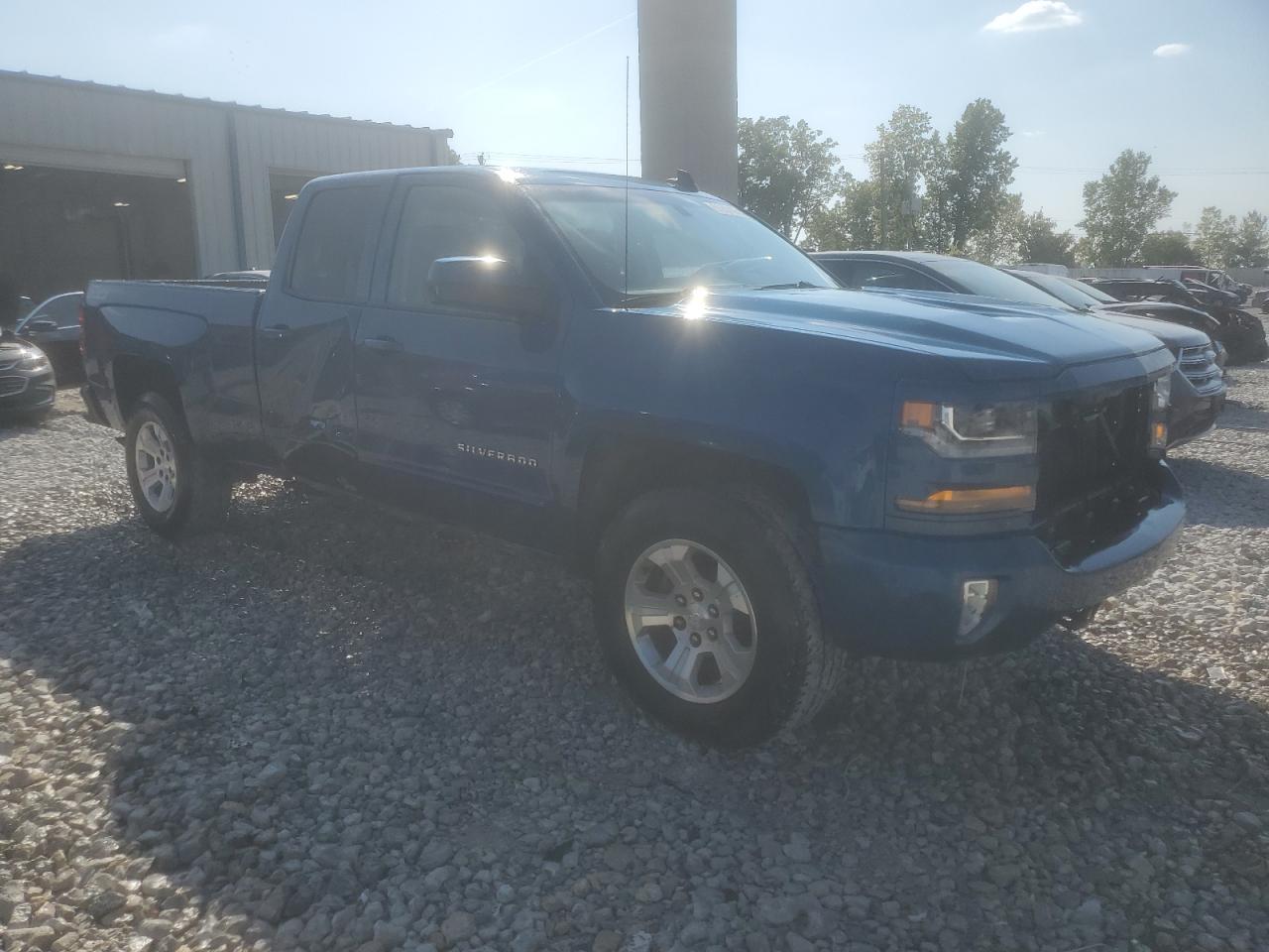 CHEVROLET SILVERADO K1500 LT
