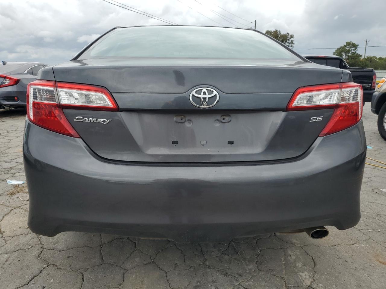 TOYOTA CAMRY L