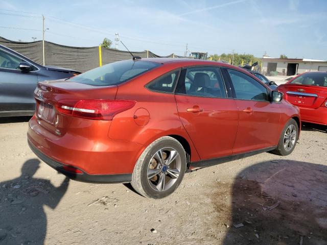 FORD FOCUS SE 2018 orange  gas 1FADP3FE5JL257386 photo #4