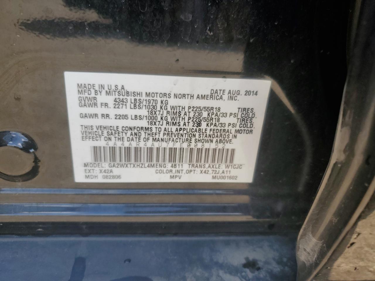 MITSUBISHI OUTLANDER SE