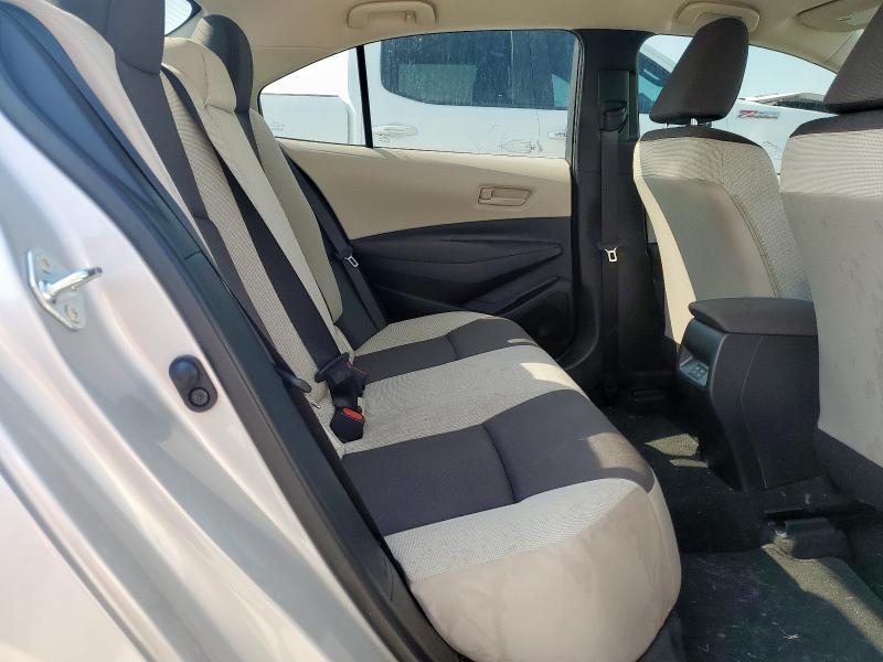 2025 TOYOTA COROLLA LE 5YFB4MDE4SP298314