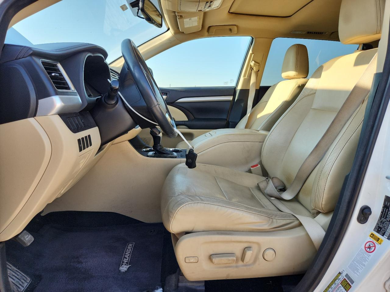 TOYOTA HIGHLANDER XLE