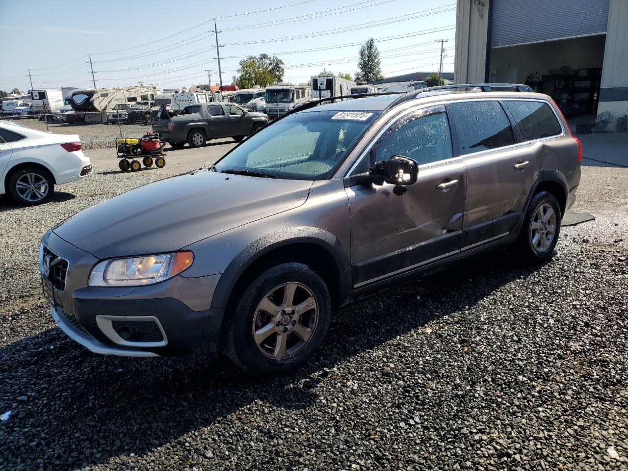 VOLVO XC70 3.2