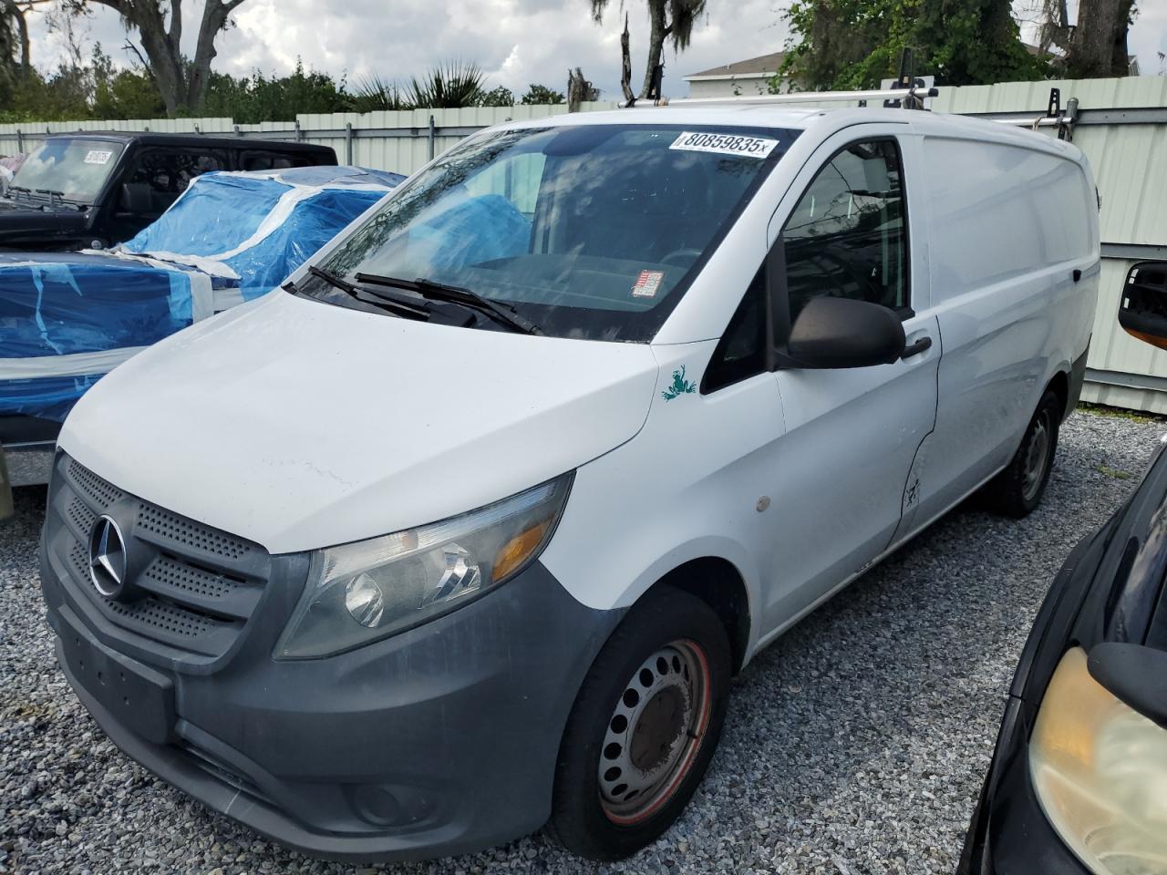 MERCEDES-BENZ METRIS