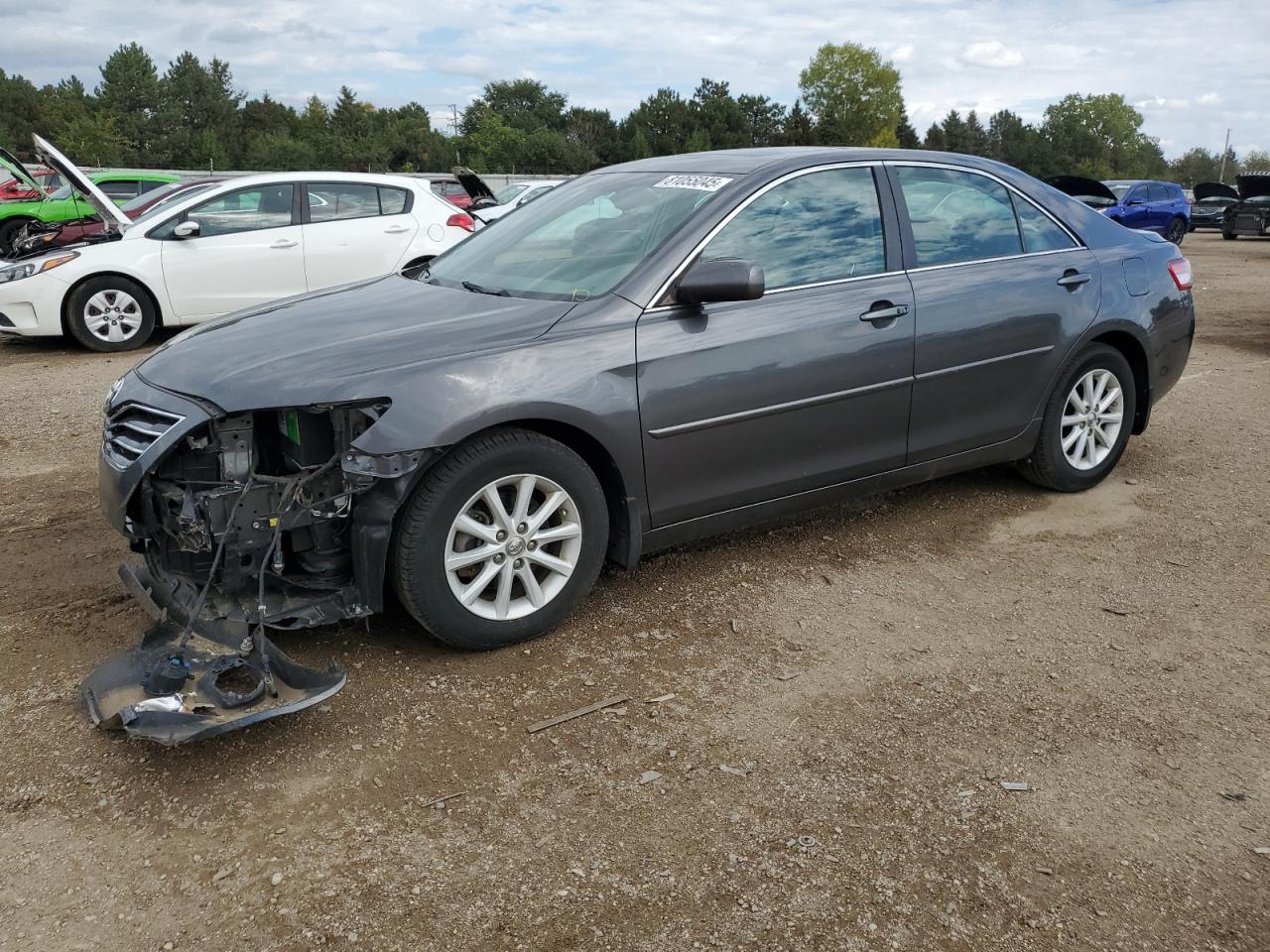 TOYOTA CAMRY BASE