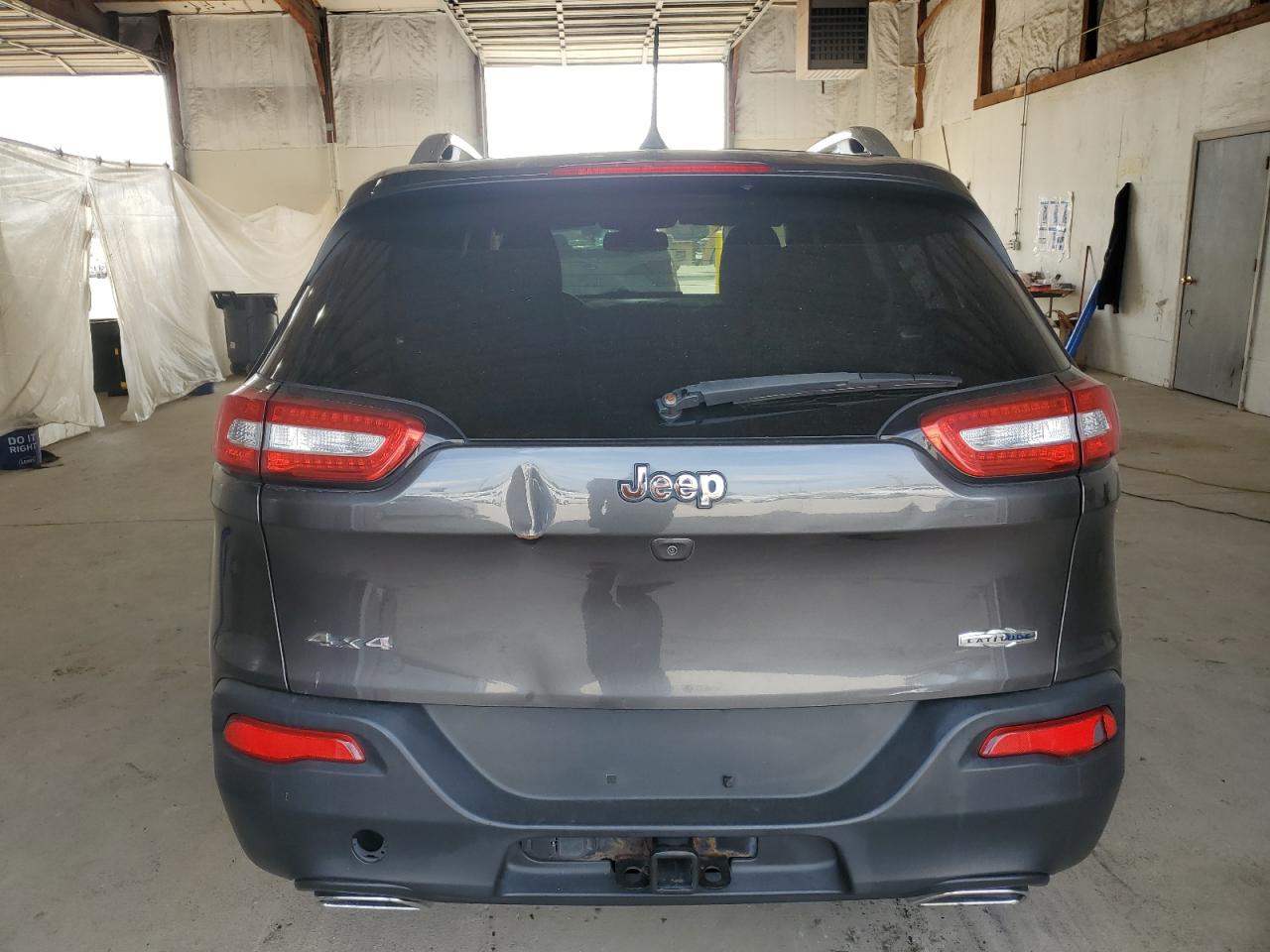 JEEP GRAND CHEROKEE LATITUDE