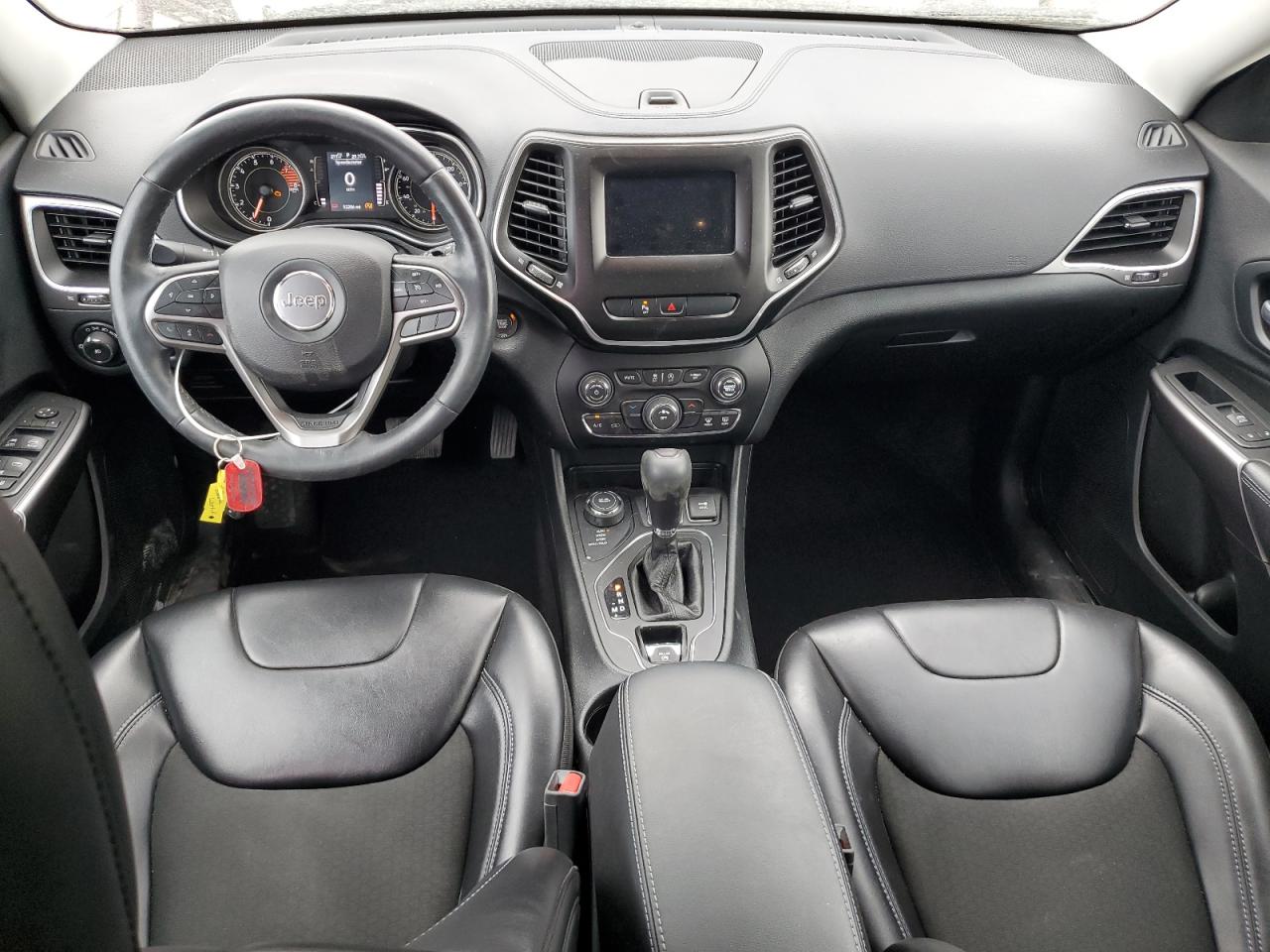 JEEP GRAND CHEROKEE LATITUDE PLUS