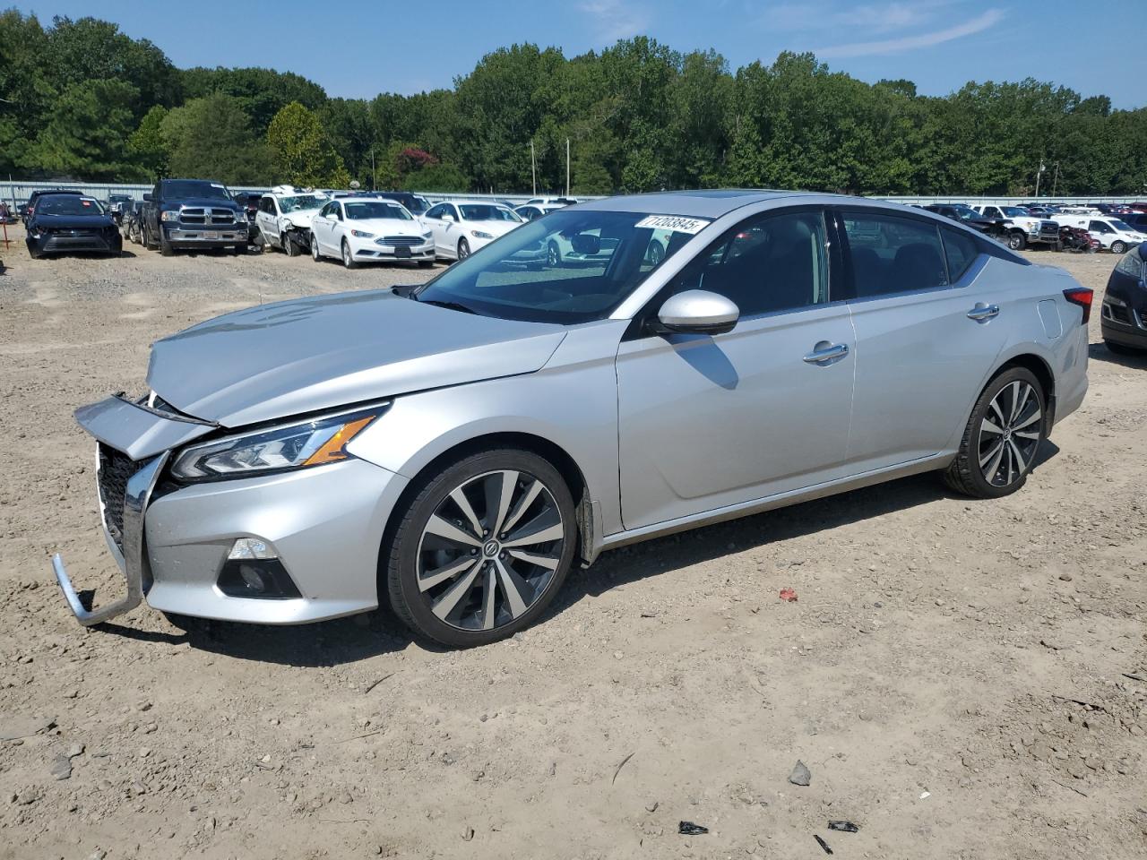 NISSAN ALTIMA PLATINUM