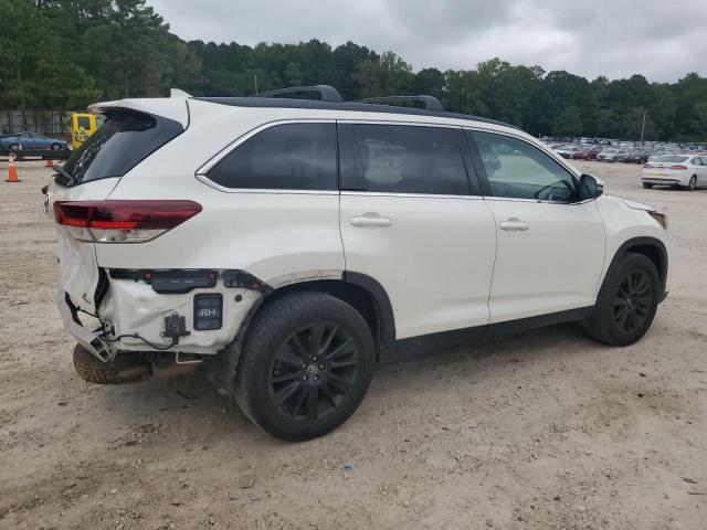 2019 TOYOTA HIGHLANDER SE 5TDJZRFH5KS609452