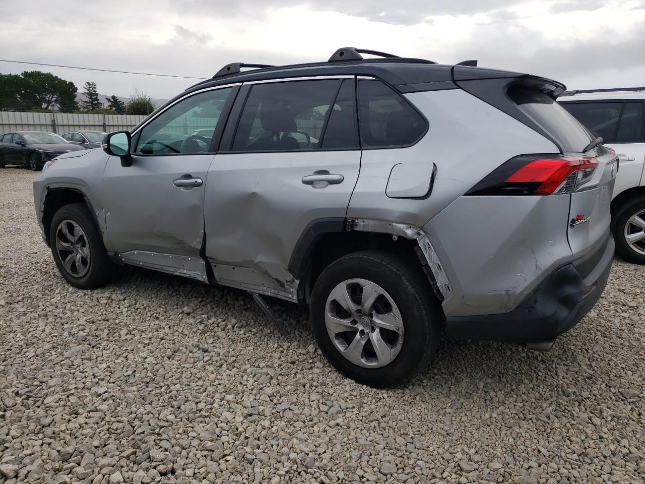 TOYOTA RAV4 XLE