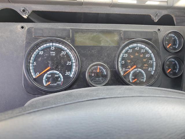 2015 FREIGHTLINER CASCADIA #3265903117