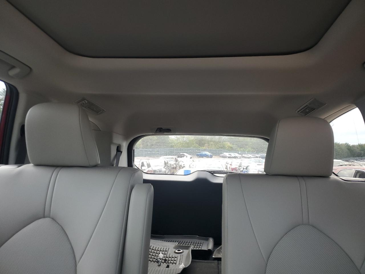 TOYOTA HIGHLANDER LE