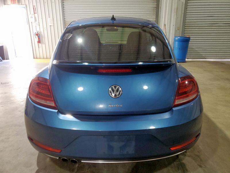2018 VOLKSWAGEN BEETLE SE 3VWJD7AT4JM728118