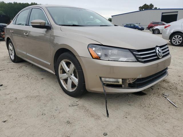 2015 VOLKSWAGEN PASSAT S 1VWAT7A36FC075688
