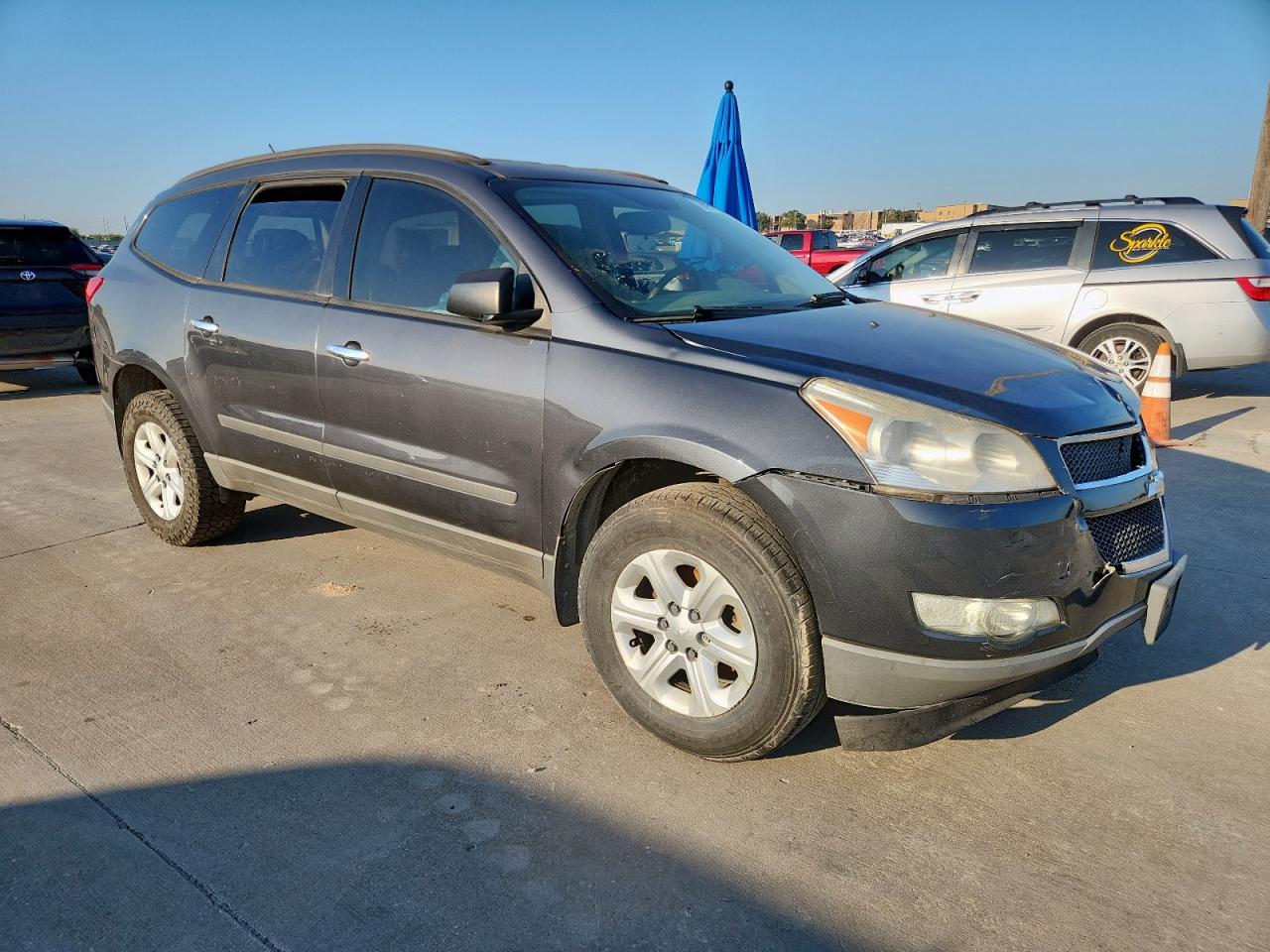 CHEVROLET TRAVERSE LS