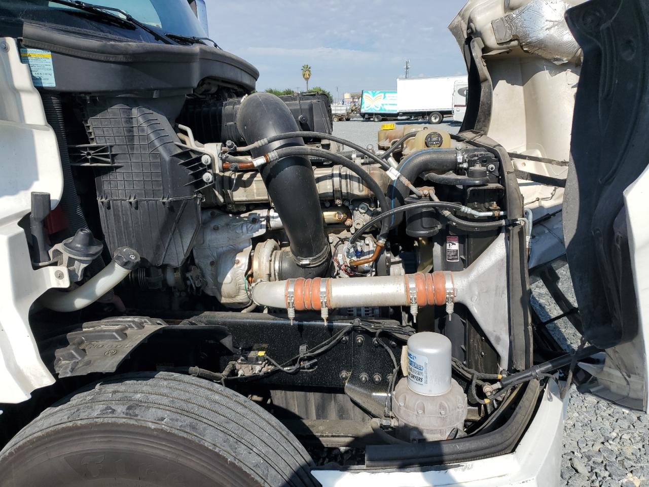 Lot #3287583028 2020 FREIGHTLINER CASCADIA 1